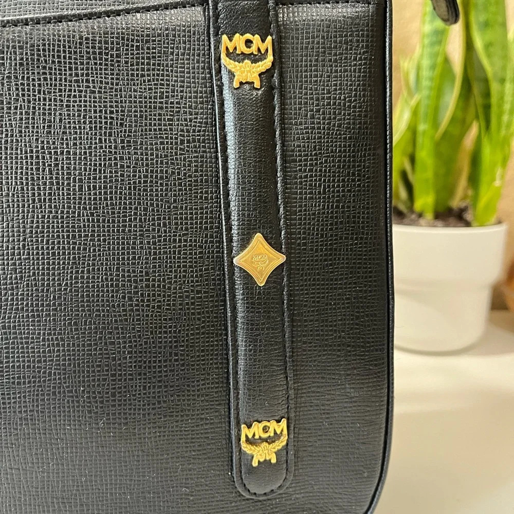 MCM Long Strap Tote - Picture 6 of 13